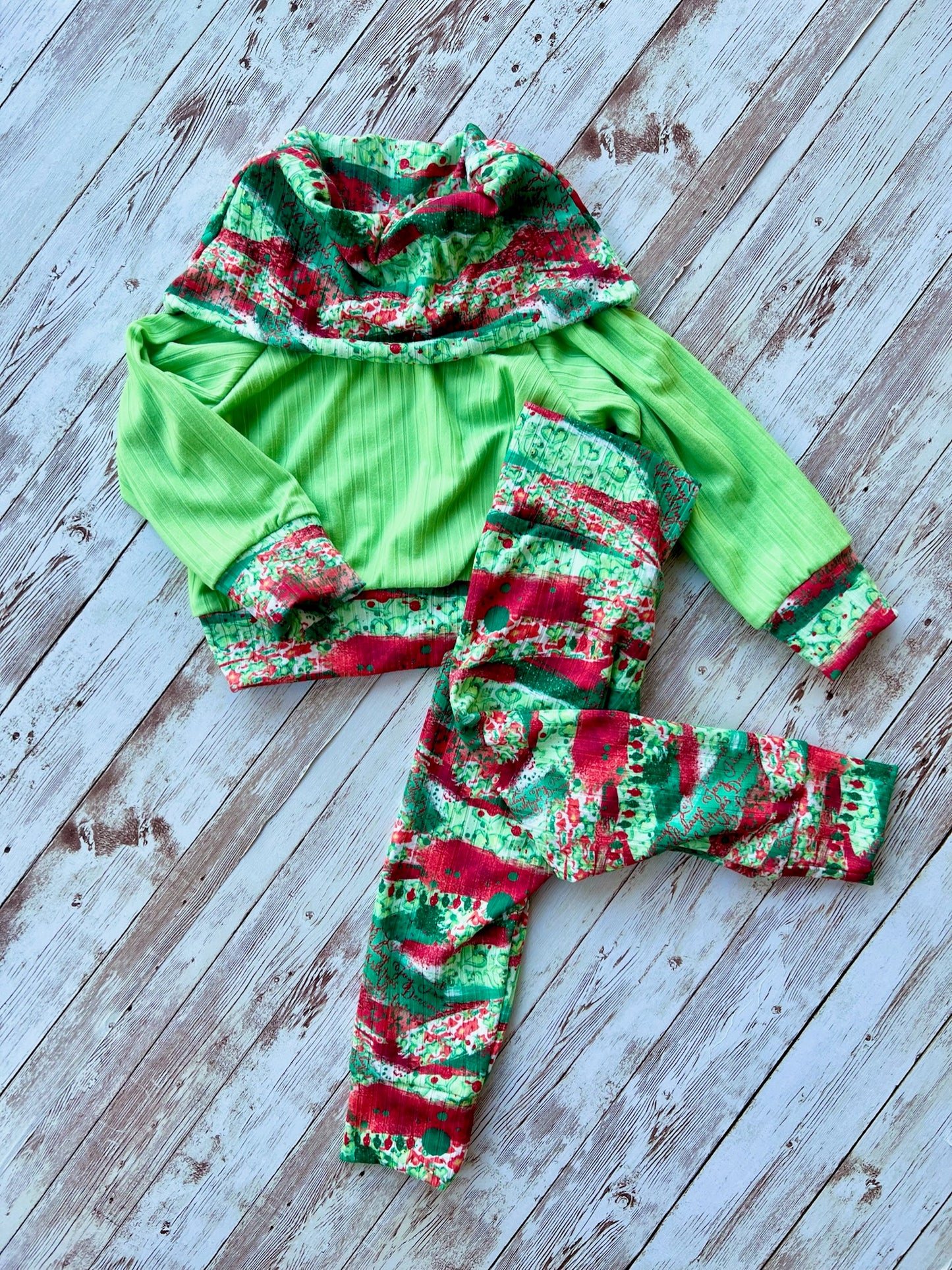 Green Guy Brush Strokes Legging and Cowl Neck Sweater Set 6-12m *RTS*