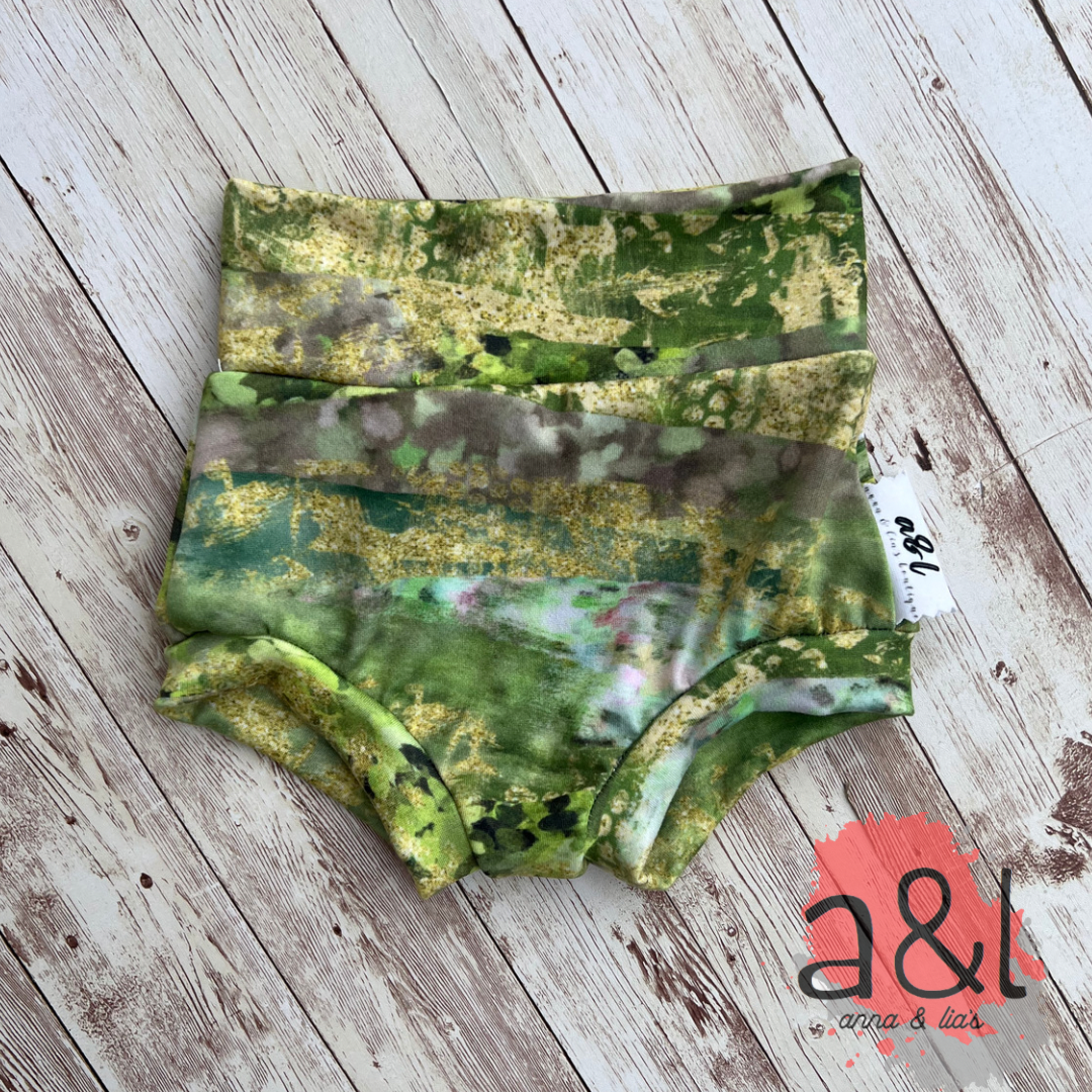 0-3m Green Brushstroke Bummies *RTS