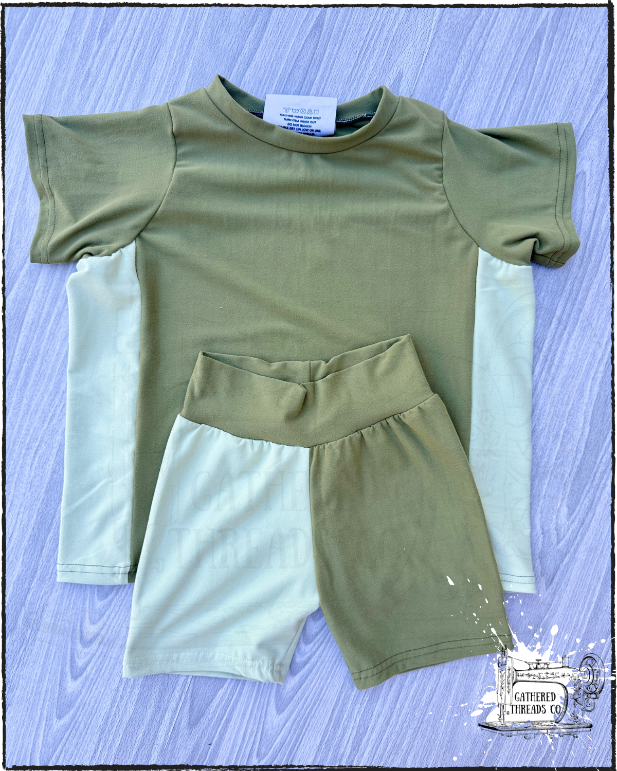 Color-block Tee & Bikers size 5(kids) *RTS
